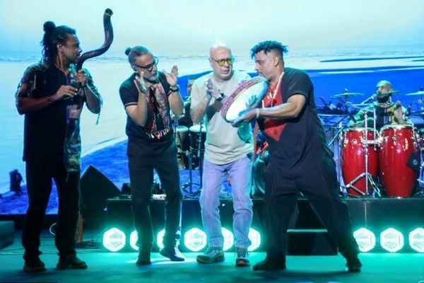 محمد بحرانی و رضا نیکخواه به عنوان خواننده مهمان در کنسرت «لیان» هنرنمایی کردند