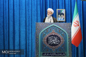 هیچ زمانی آمریکا مانند امروز ذلیل و بی ارزش نشده بود