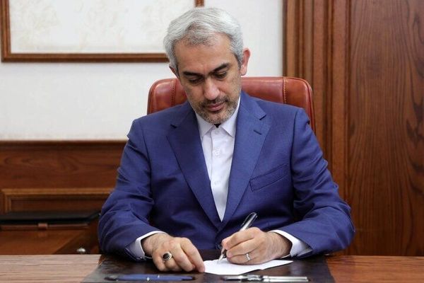 وزیر اقتصاد به مدیران متخلف ارزی اولتیماتوم داد