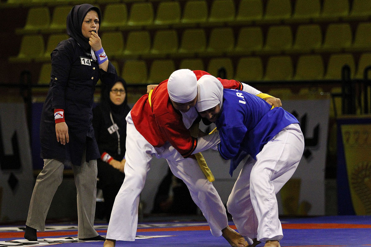 کشتی بانوان