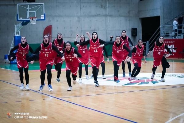 دختران بسکتبال برابر میزبان در غرب آسیا شکیت خوردند