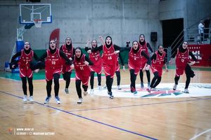 دختران بسکتبال برابر میزبان در غرب آسیا شکیت خوردند