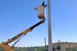 اصلاح شبکه برق و نوسازی پایه‌ها در روستای درگیر بندرعباس