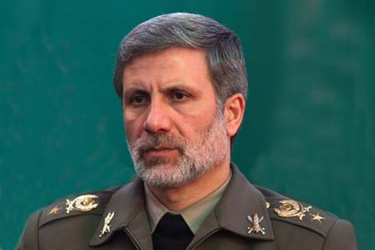 امیر حاتمی