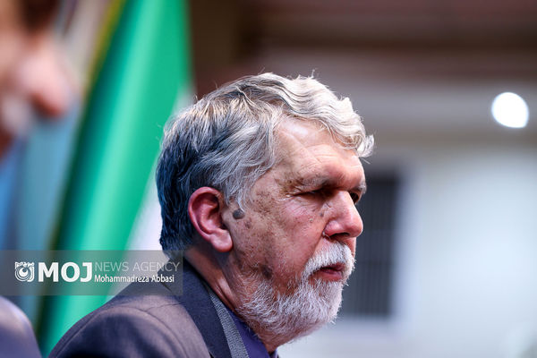 خبرنگاران، راویان صیانت از حقیقت در بیان بی‌لکنت هستند