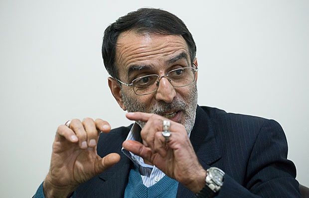 دولت به دنبال القای این است که چاره ای به غیر از مذاکره با آمریکا نداریم