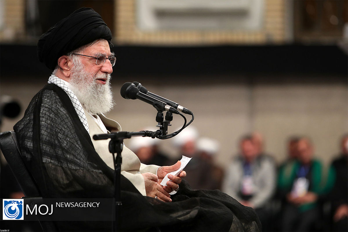 دیدار موکب‌ داران عراقی با مقام معظم رهبری