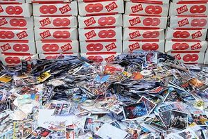 همکاری برخی کارخانجات تولید سی‌دی با قاچاقچیان فیلم / نیابت قضایی داشته باشیم، مبارزه می‌کنیم!