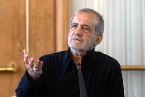 خبرنگار، فرمانده خط مقدم دفاع از حقیقت است