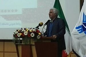 دانشگاه آزاد اسلامی آماده کمک به مردم و دولت در حل مشکلات جامعه است/گرانی، درمان و نداشتن ثروت مهمترین مشکلات جامعه است