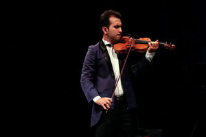 کنسرت ویولن امین غفاری در برج آزادی