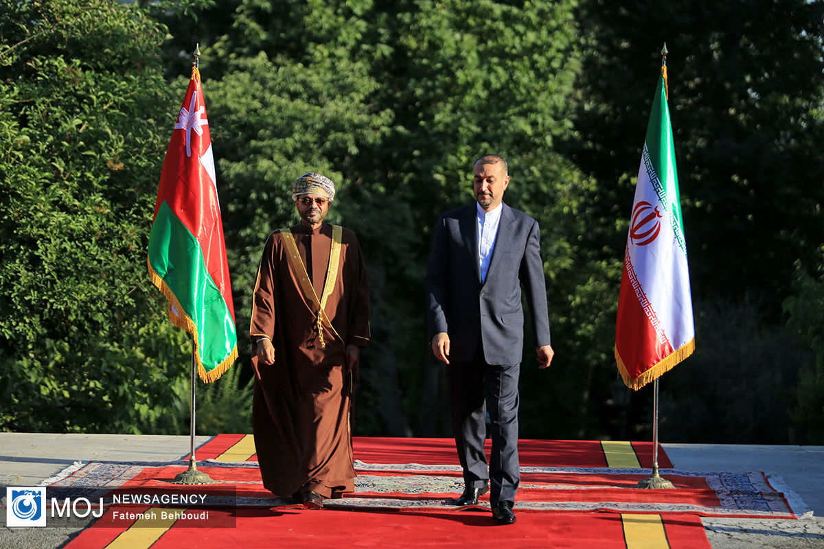 دیدار وزرای خارجه ایران و عمان