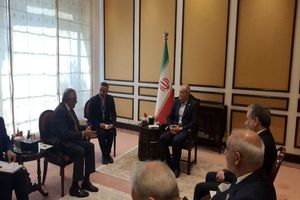 دیدار وزیر خارجه پاکستان با رئیس‌جمهور ایران در دومین روز سفر پزشکیان به اسلام‌آباد