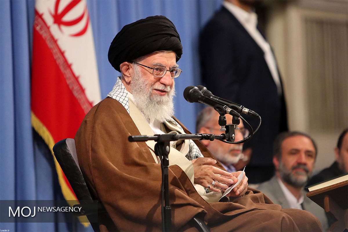 محفل انس با قرآن کریم با حضور مقام معظم رهبری