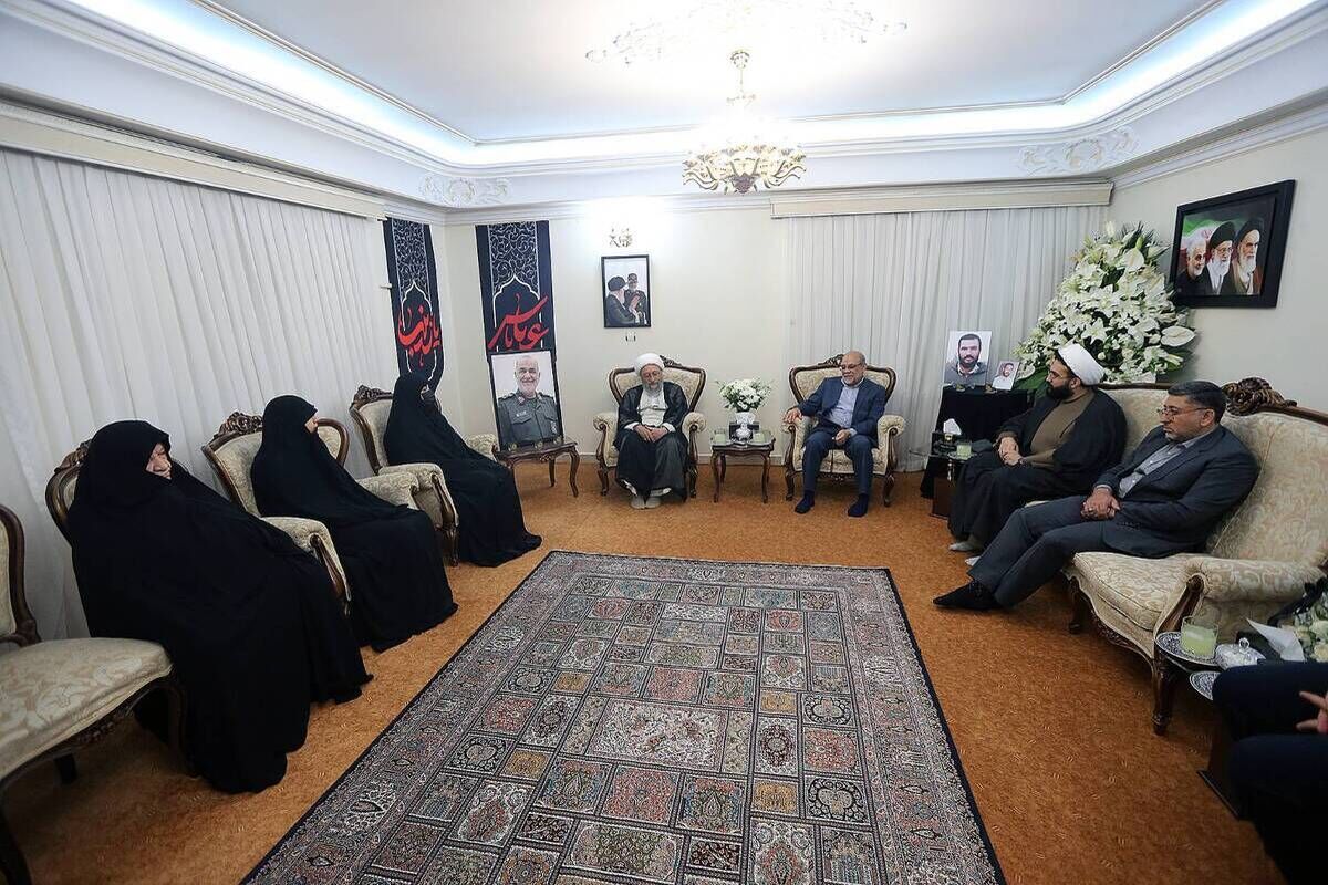 رئیس مجمع تشخیص مصلحت نظام