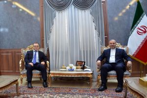 سفیران ایران و روسیه در بغداد بر اهمیت ثبات و مشارکت سیاسی تأکید کردند