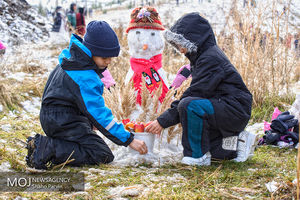 جشنواره آدم برفی در پارک کودک سنندج 