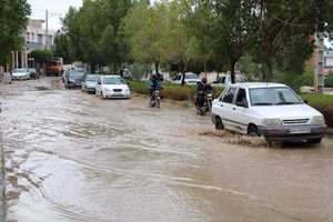شهر میناب به طور کامل درگیر آب‌گرفتگی است