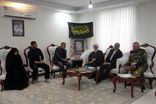 ادای احترام استاندار کرمانشاه به خانواده شهید جعفرزاده