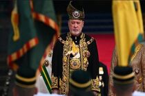 پادشاه مالزی با «پوتین» دیدار می‌کند