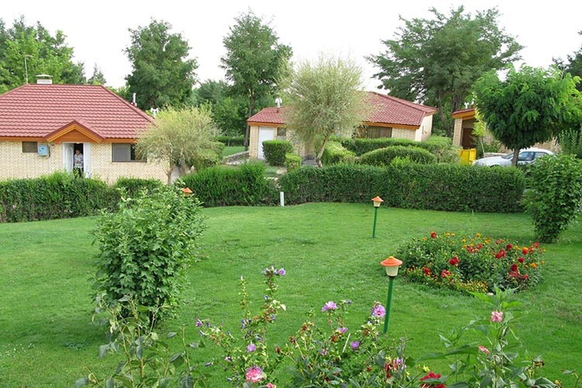 مراکز گردشگری چادگان