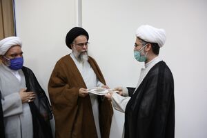 برگزاری آئین اختتامیه دوره‌های تربیت پژوهشگر در جامعه‌الزهرا(س) 