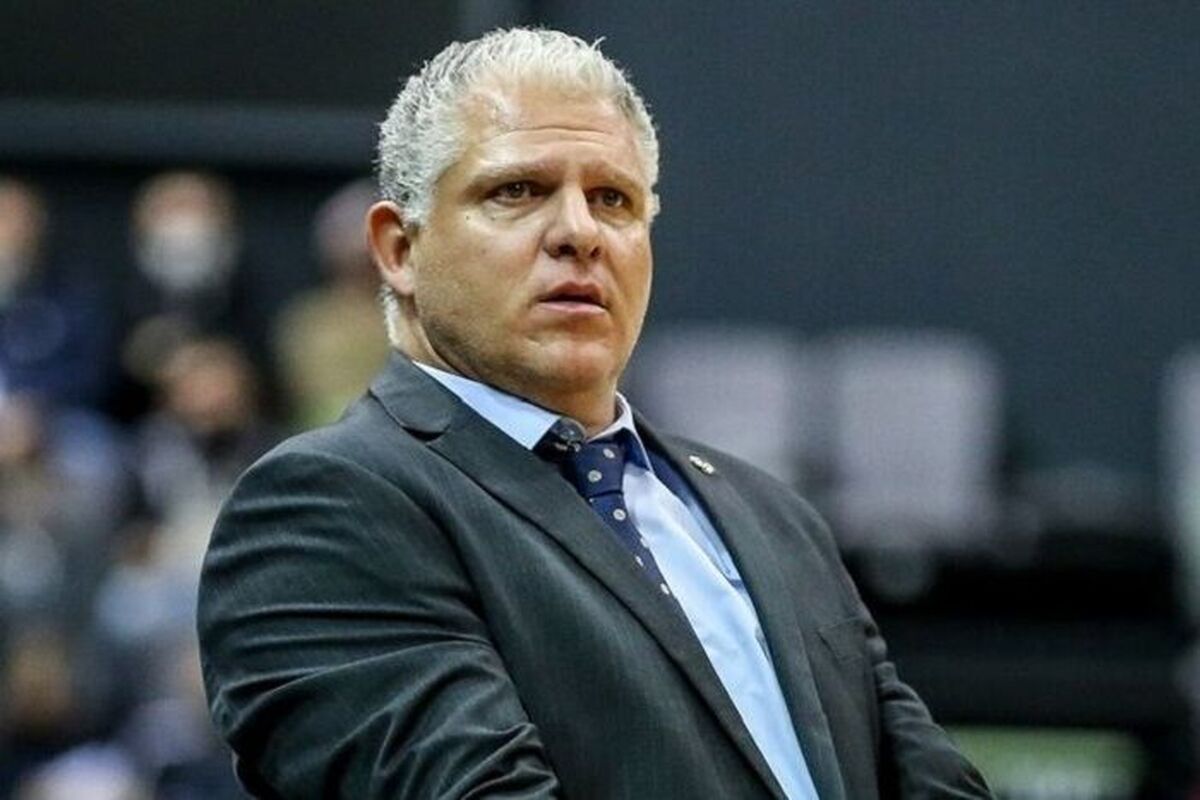 سوتیریس مانولوپولوس سرمربی تیم ملی بسکتبال ایران