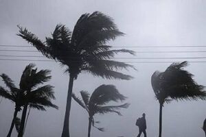 آغاز وزش شدید بادهای شمال‌شرقی و احتمال گرد و غبار در هرمزگان از شنبه