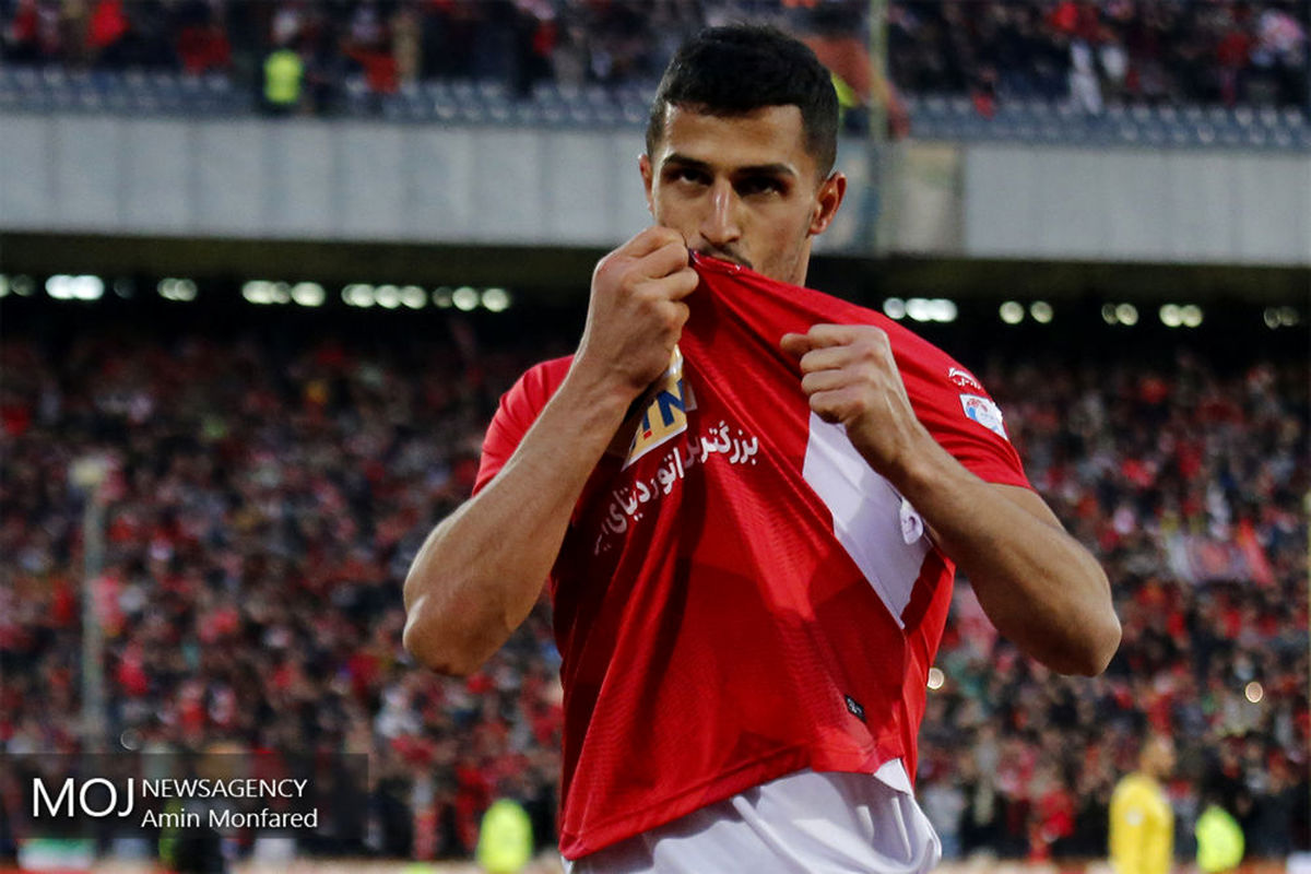 دیدار+تیم+های+فوتبال+پرسپولیس+و+پارس+جنوبی+جم (1) / علی علیپور