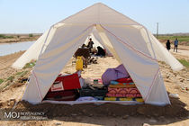 اهدای 3600 سبد معیشت و 2100 تخته پتو بین سیل زدگان هرمزگان