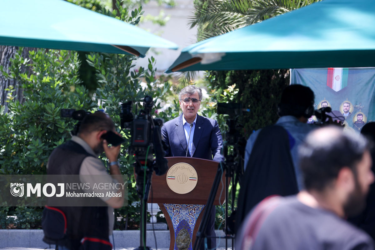 حاشیه جلسه هیات دولت - چهارشنبه ۳۰ خرداد ۱۴۰۳