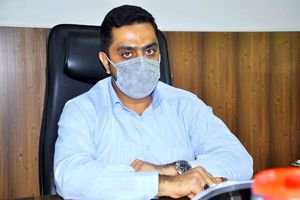 عمده فعالیت دولت آینده باید ارتقای اقتصاد ملی باشد