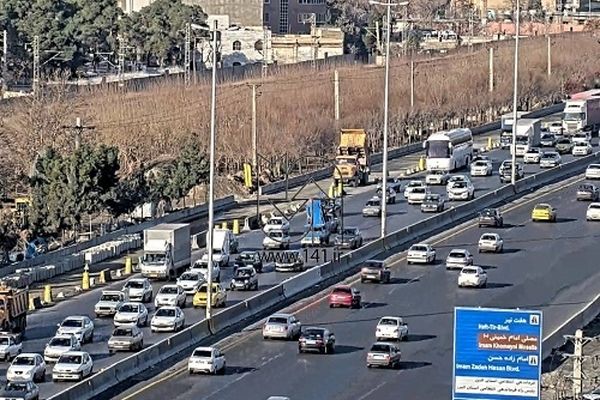 برخی ورودی‌های پایتخت پرترافیک هستند