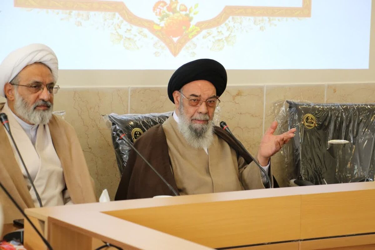 امام جمعه اصفهان