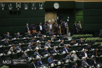 پخش تصاویر زنده از صحن علنی مجلس در شبکه خبر