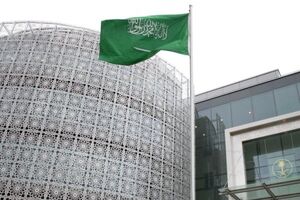 تلاش پشت‌پرده سعودی برای بازگرداندن تهران به میز مذاکرات هسته‌ای