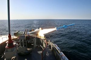 عملیات‌های تهاجمی علیه شناورهای دشمن اجرا شد