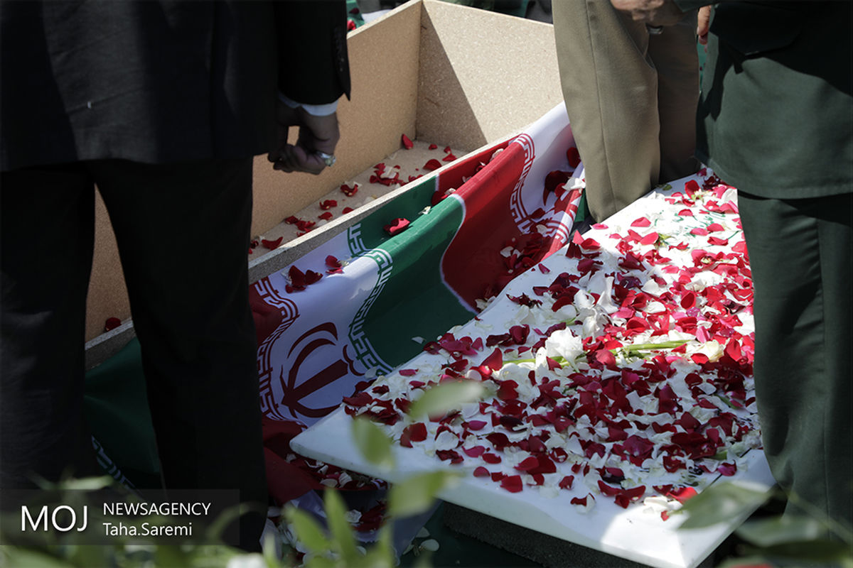 تشییع پیکر مطهر دو شهید گمنام دفاع مقدس