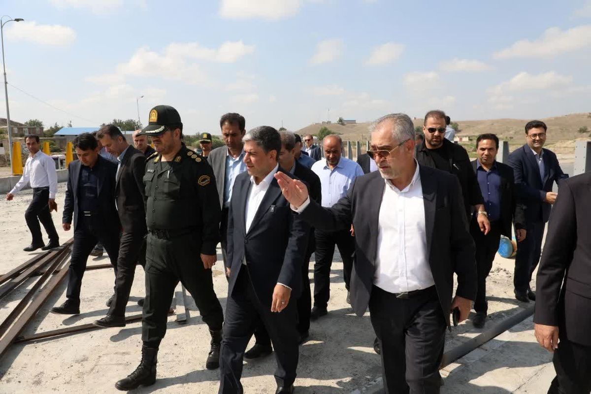 استاندار اردبیل در پارس آباد