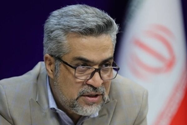 لغو ممنوعیت حضور دستگاه‌های دولتی در پیام‌رسان‌های خارجی برای پاسخ به اخبار جعلی و شبه‌علم ضروری است