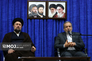 تجدید میثاق مسئولان وزارت خارجه با آرمان‌های امام خمینی(ره)