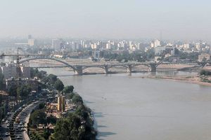 هوای ۱۴ شهر خوزستان آلوده است