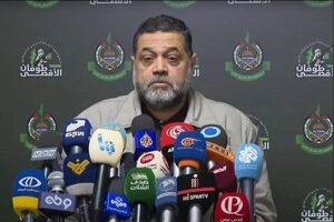 مقاومت سلاح زمین نمی‌گذارد