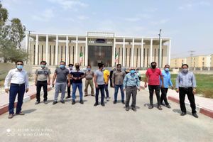 تجمع بازاریان پارسیان مقابل فرمانداری