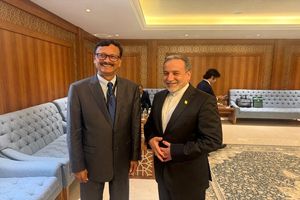 وزرای خارجه ایران و بنگلادش همکاری‌های دوجانبه را بررسی کردند