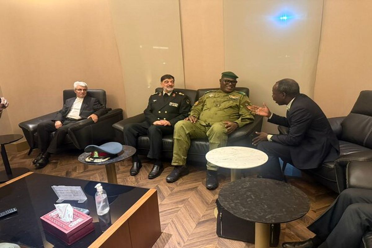 فرمانده فراجا به نیجر سفر کرد