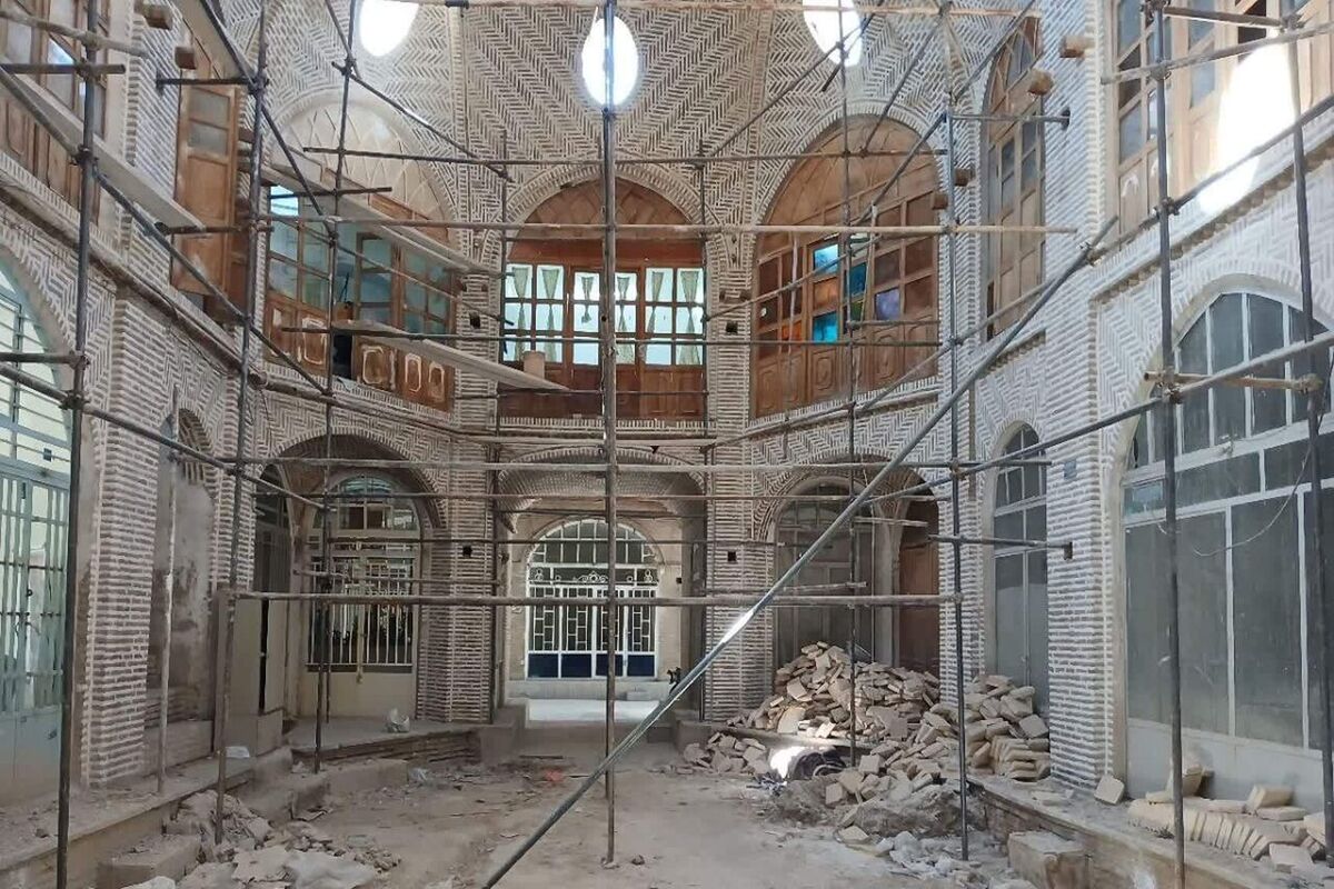 مرمت سرای نوذری بازار تاریخی اراک