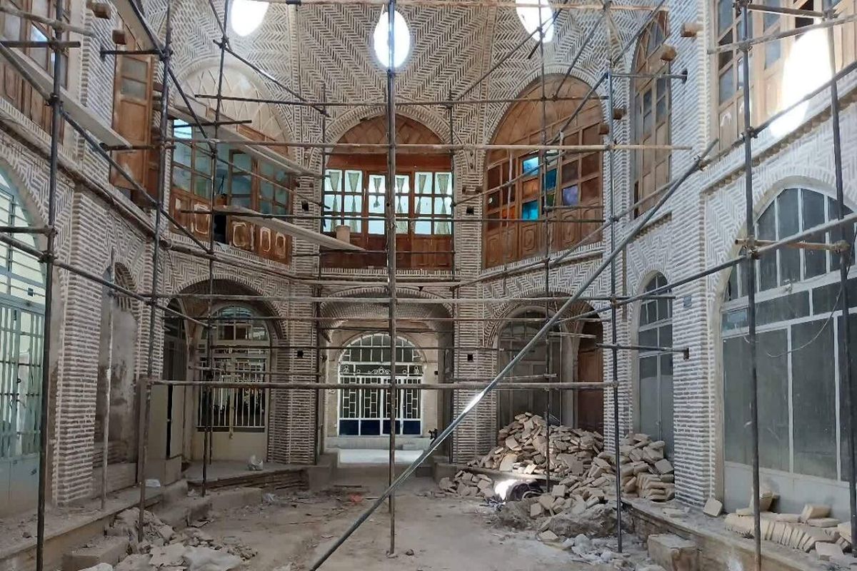 مرمت سرای نوذری بازار تاریخی اراک