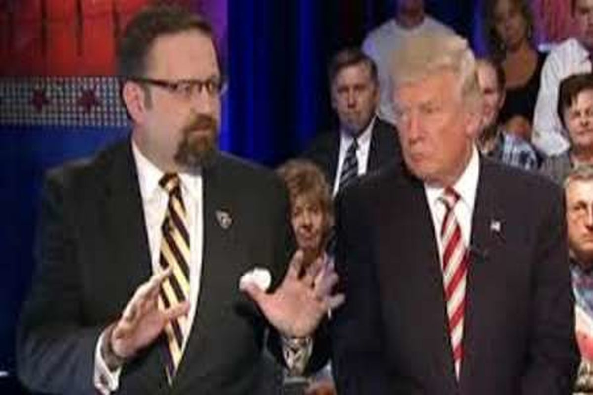 مشاور ترامپ