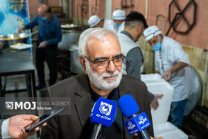 پیش‌بینی فعالیت ۸ هزار آشپزخانه در ماه رمضان/ هدف‌گذاری افزایش ۲۰ درصدی کمک‌های مردمی در پویش "ایران همدل"